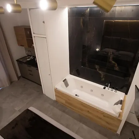 Luxury Sant Isidoro 住宿加早餐酒店