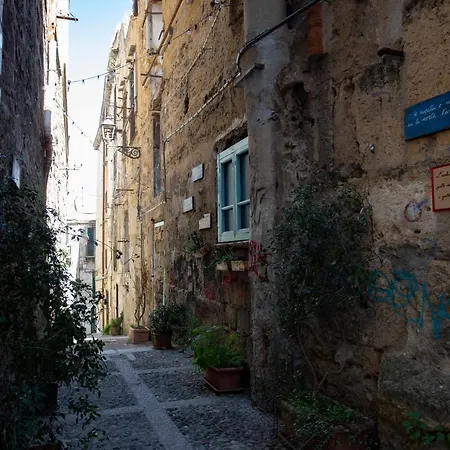 Luxury Sant Isidoro * 巴勒莫